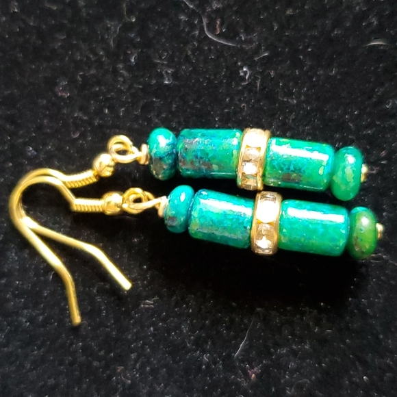 Dyed Green Turquoise Earrings - Picture 3 of 9